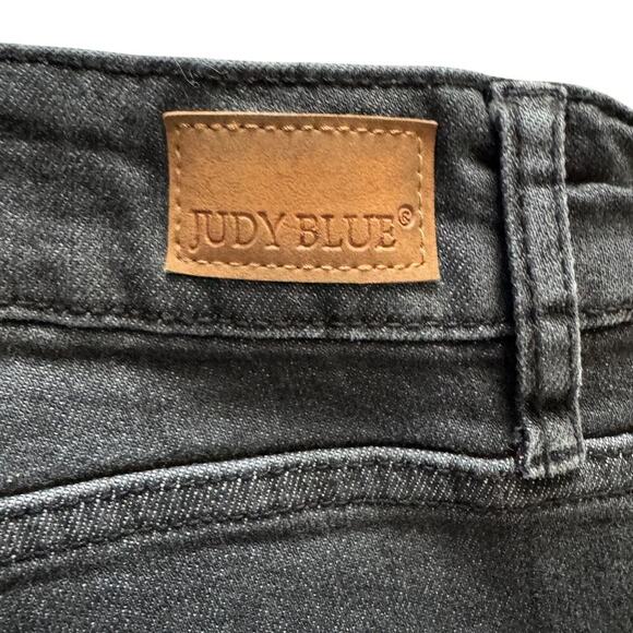 Judy Blue Jeans Women's Sz 22W Black denim Skinny Fit Capri casual Stretch prep - Picture 14 of 14